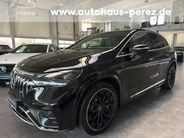 Gebraucht Mercedes EQE AMG 43 AMG 350 kW (476 PS) 2023 Obsidianschwarz metallic (metallic) SUV