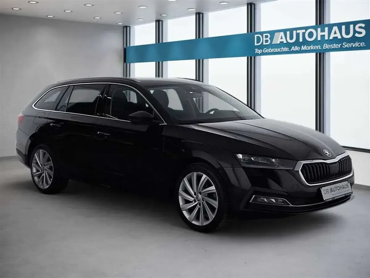 Gebraucht Skoda Octavia Style 204 PS (150 kW) 2022 Schwarz Kombi