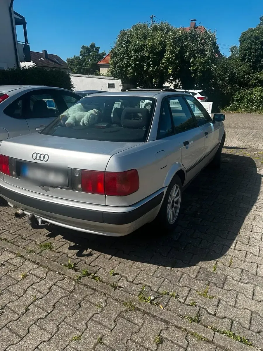 Gebraucht Audi 80 90 PS (66 kW) 1993 Silber Limousine