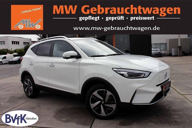 Weiß Gebraucht 2022 MG ZS Luxury Limousine | 18.990 € (Fairer Preis) - Bild 1/3
