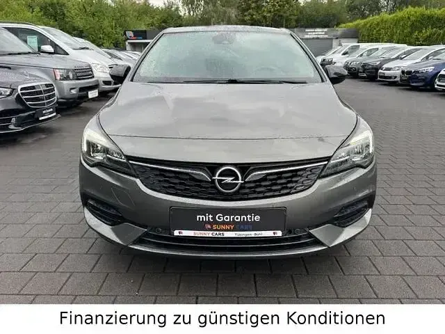 Gebraucht Opel Astra Edition 131 PS (96 kW) 2020 Andere Limousine