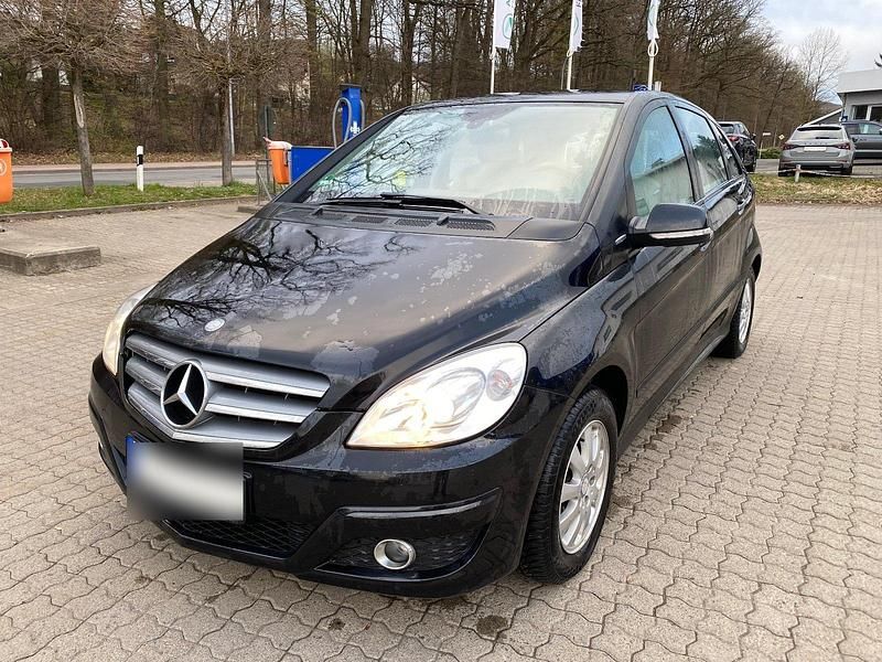 Gebraucht Mercedes B160 95 PS (69 kW) 2011 Schwarz Van / Kleinbus