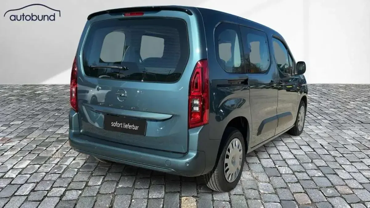 Nouvelle Opel Combo Edition+ 110 ch (80 kW) 2026 Bleue Monospace