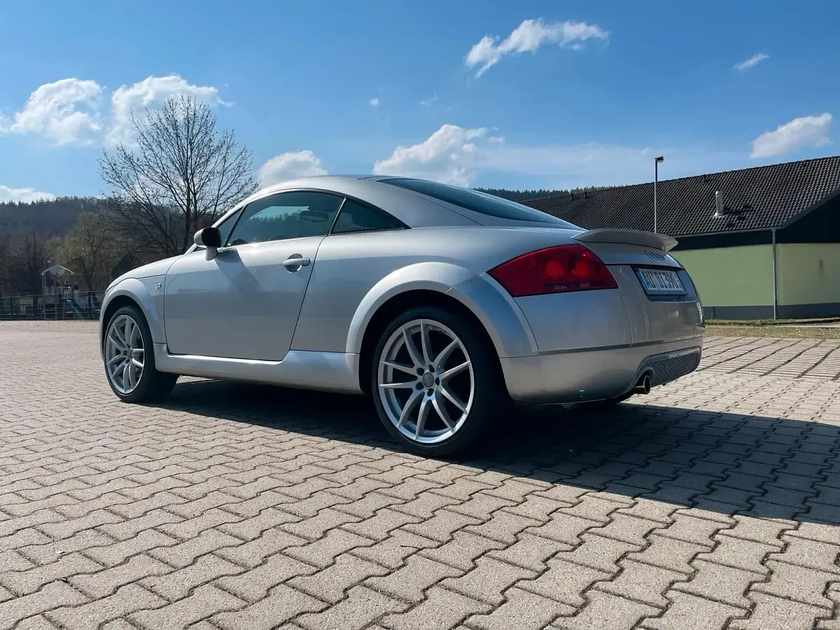 Gebraucht Audi TT Design 190 PS (139 kW) 2006 Silber Coupé