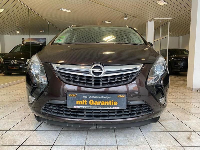 Gebraucht Opel Zafira Tourer Edition 136 PS (100 kW) 2016 Braun Van / Kleinbus