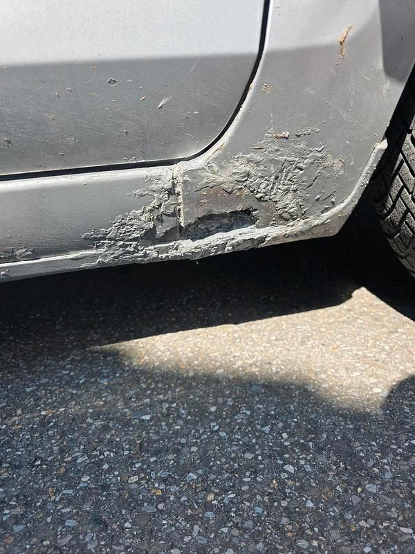 Gebraucht Ford Focus 115 PS (84 kW) 2010 Silber Kombi