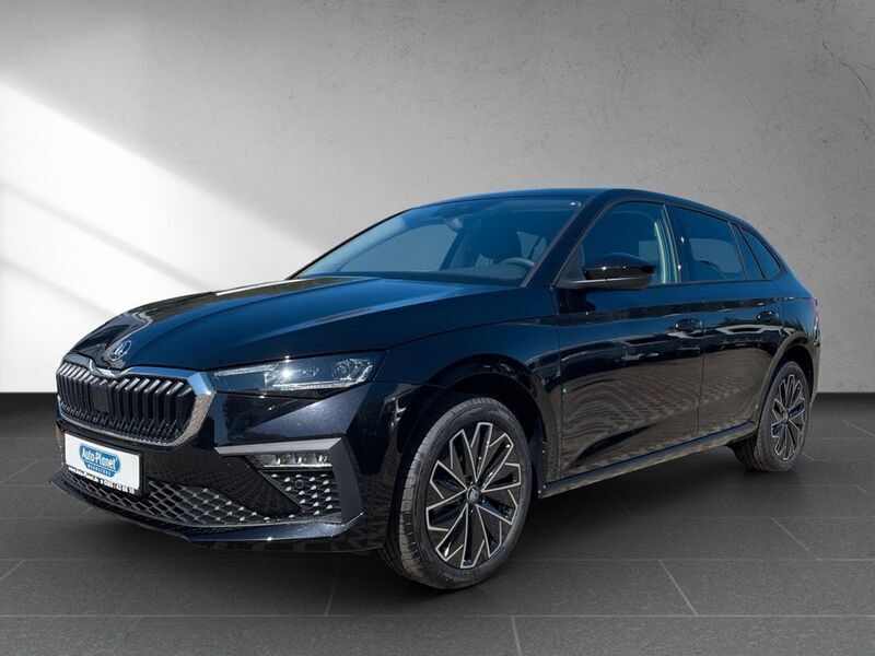 Schwarz Neu 2025 Skoda Scala Tour Kleinwagen | 28.490 € (Etwas zu teuer) - Bild 1/3