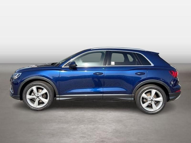 Gebraucht Audi Q3 Advanced 150 PS (110 kW) 2021 Navarrablau metallic SUV