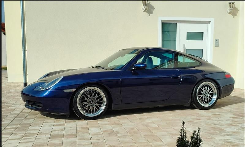 Gebraucht 2001 Porsche 996 Coupé | 35.996 € - Bild 1/4