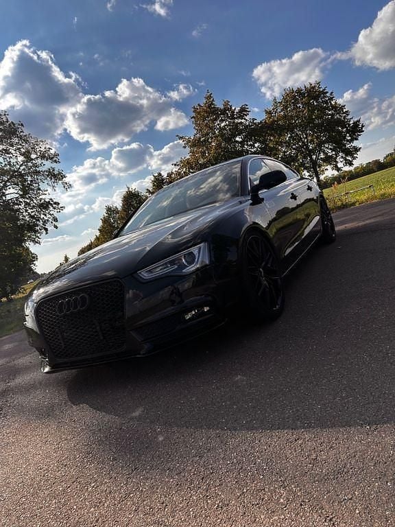 Schwarz Gebraucht 2015 Audi A5 Sportback Design Limousine | 14.500 € (Guter Preis) - Bild 1/4