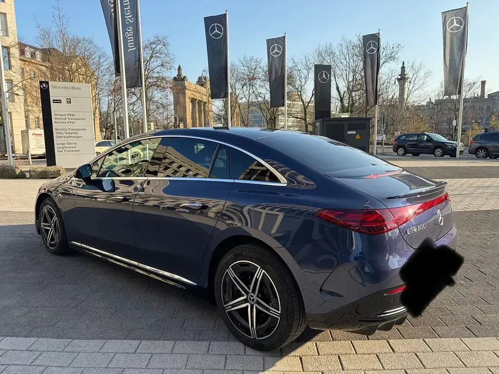 Gebraucht Mercedes EQE500 AMG 300 kW (408 PS) 2024 Blau Limousine