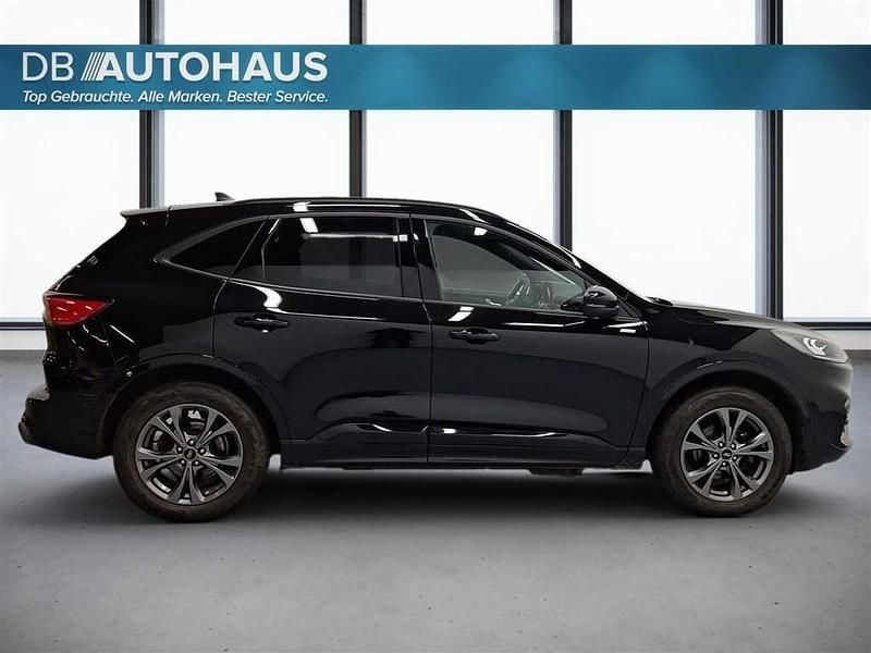 Gebraucht Ford Kuga ST-Line 224 PS (164 kW) 2023 Schwarz SUV
