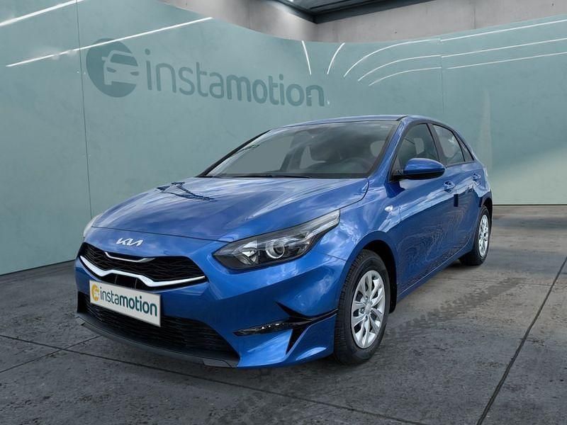 Blau Neu 2025 Kia Ceed Kleinwagen | 23.949 € (Guter Preis) - Bild 1/4