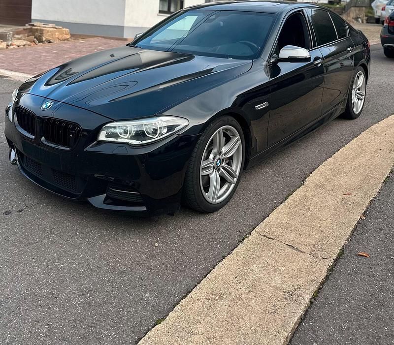 Gebraucht 2015 BMW M550 M Sport Limousine | 17.000 € (Superpreis) - Bild 1/4