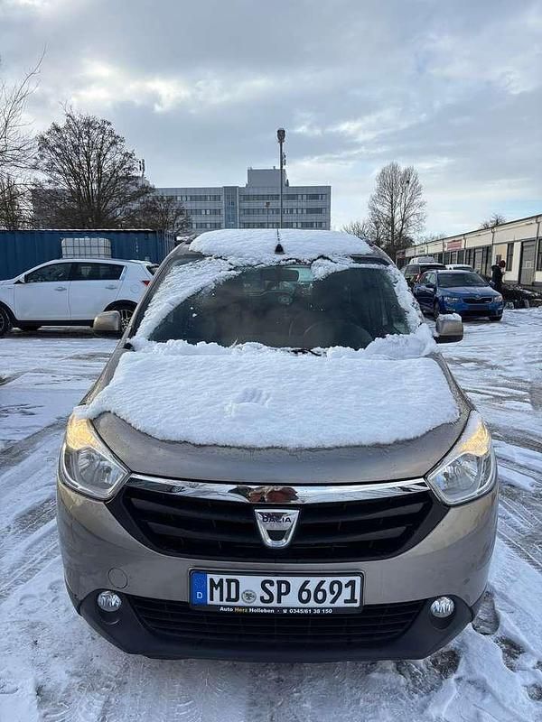 Gebraucht Dacia Lodgy 83 PS (61 kW) 2012 Grau Van / Kleinbus