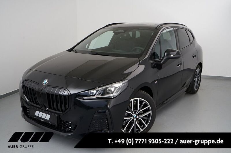 Schwarz Gebraucht 2024 BMW 223 Active Tourer M Sport Van / Kleinbus | 46.990 € (Teuer) - Bild 1/4
