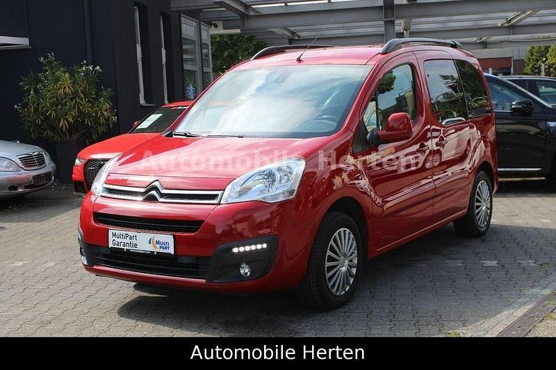 Rot Gebraucht 2017 Citroën Berlingo Shine Van / Kleinbus | 9.900 € (Fairer Preis) - Bild 1/4