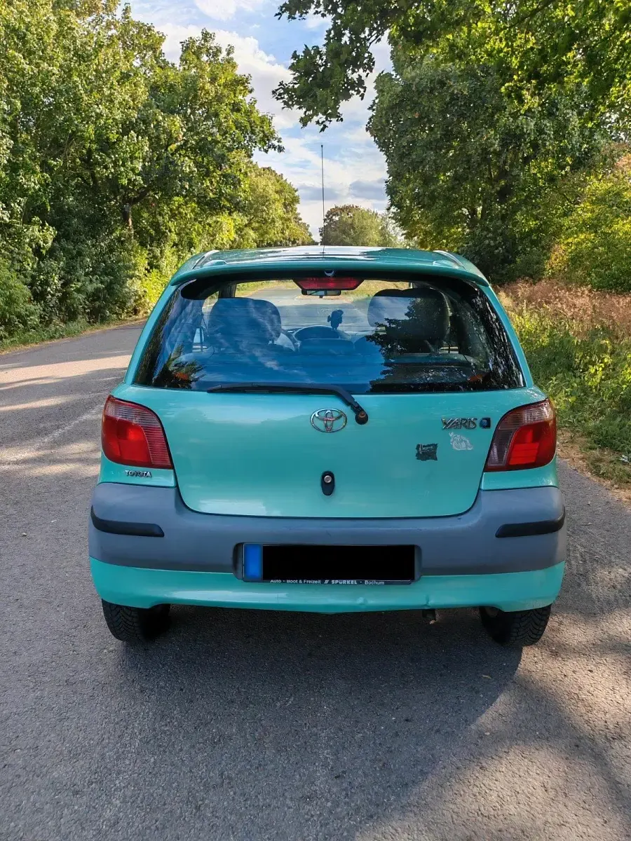 Gebraucht Toyota Yaris 68 PS (50 kW) 1999 Andere farben Kleinwagen