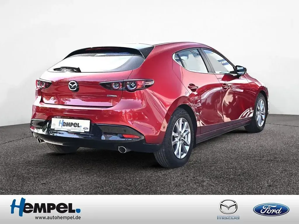 Gebraucht Mazda 3 Selection 122 PS (89 kW) 2019 Rot / soul red crystal (metallic) Limousine