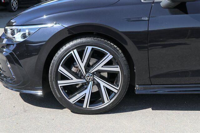 Gebraucht VW Golf VII R-line 150 PS (110 kW) 2022 Schwarz Kleinwagen