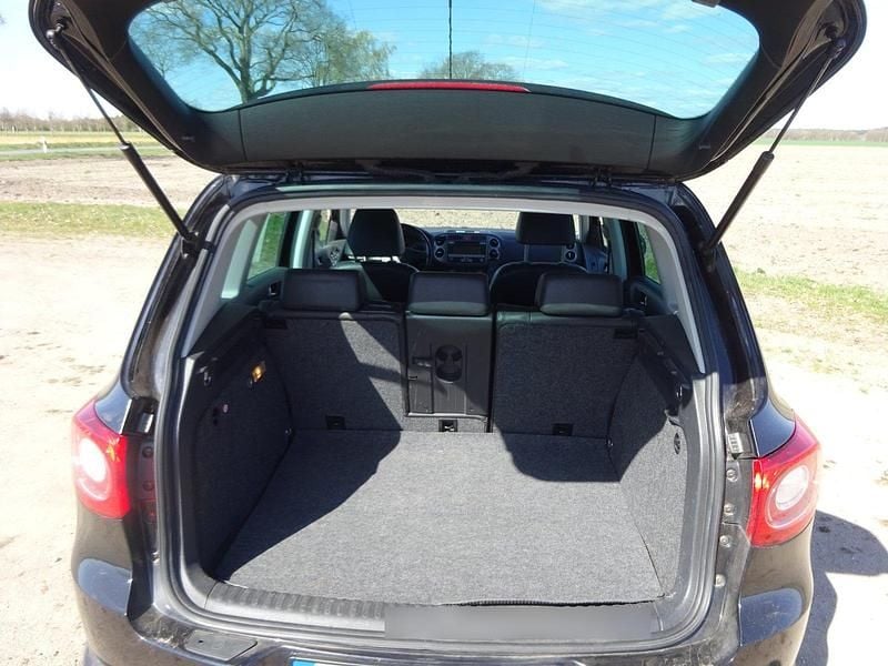 Gebraucht VW Tiguan Sportline 170 PS (125 kW) 2009 Schwarz SUV