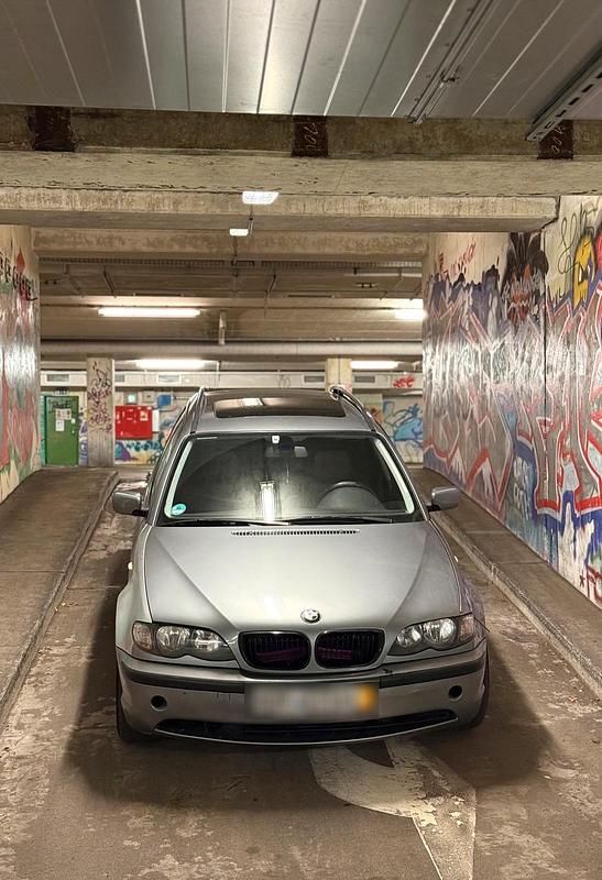 Gebraucht BMW 320 Performance 150 PS (110 kW) 2004 Silber Kombi