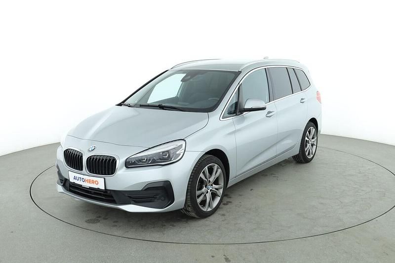 Blau Gebraucht 2018 BMW 216 Gran Tourer Advantage Van / Kleinbus | 15.180 € (Fairer Preis) - Bild 1/3