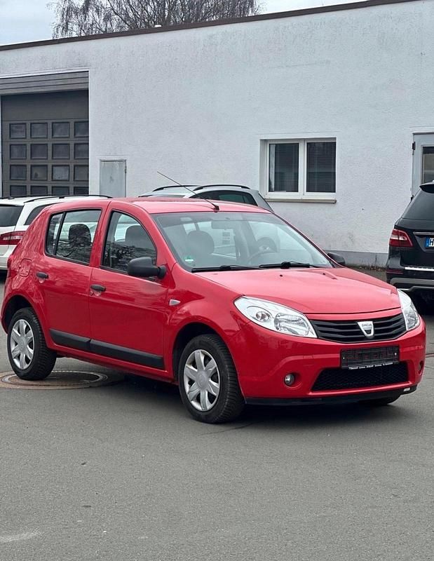 Gebraucht Dacia Sandero 75 PS (55 kW) 2008 Rot Kleinwagen