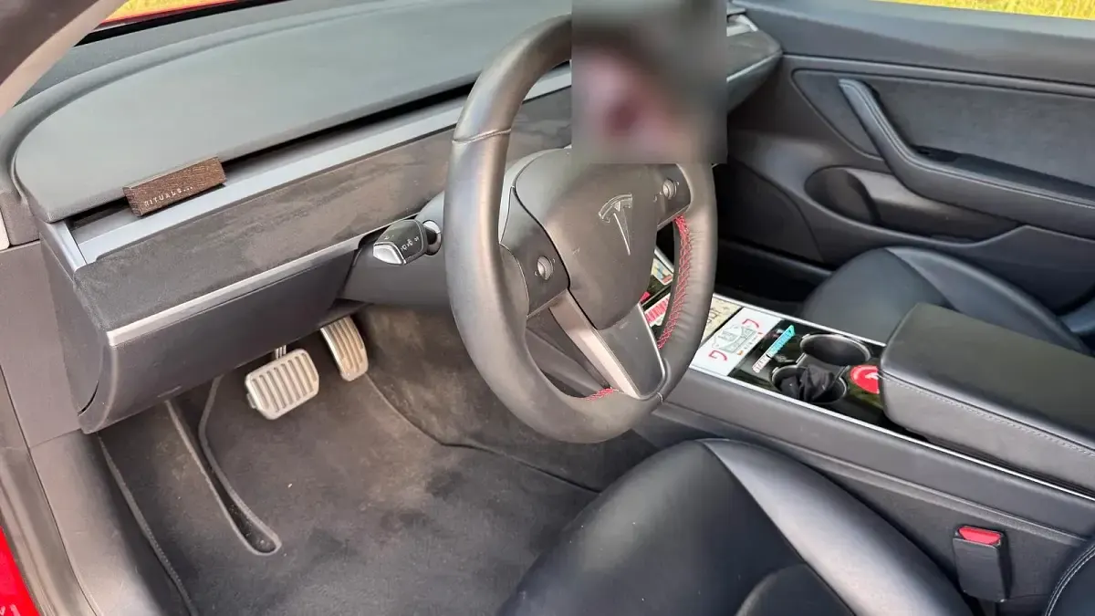 Gebraucht Tesla Model 3 258 kW (351 PS) 2020 Rot Limousine