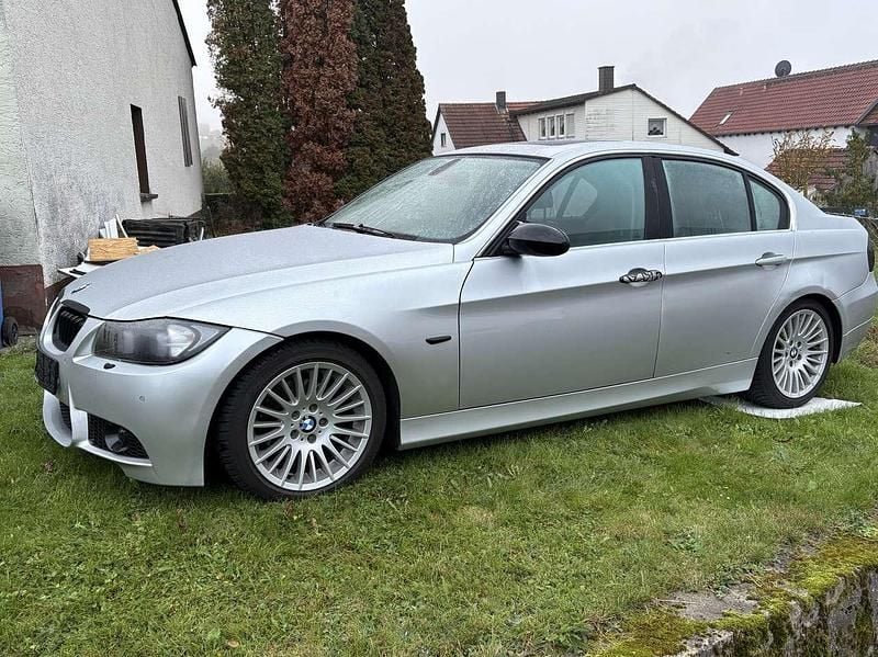 Gebraucht BMW 325 Performance 218 PS (160 kW) 2005 Grau Limousine