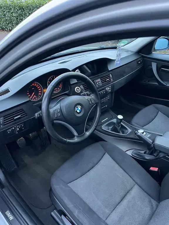 Gebraucht BMW 318 Performance 129 PS (94 kW) 2007 Silber Limousine