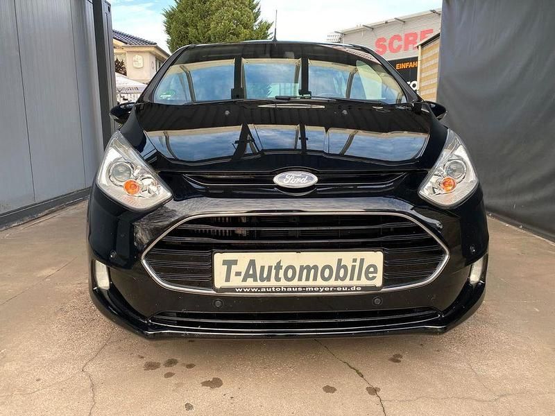 Gebraucht Ford B-MAX Titanium 125 PS (91 kW) 2017 Schwarz Van / Kleinbus