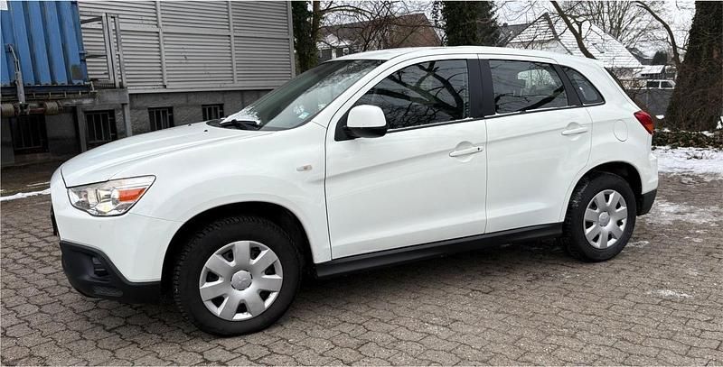 Gebraucht Mitsubishi ASX 150 PS (110 kW) 2010 Weiß SUV
