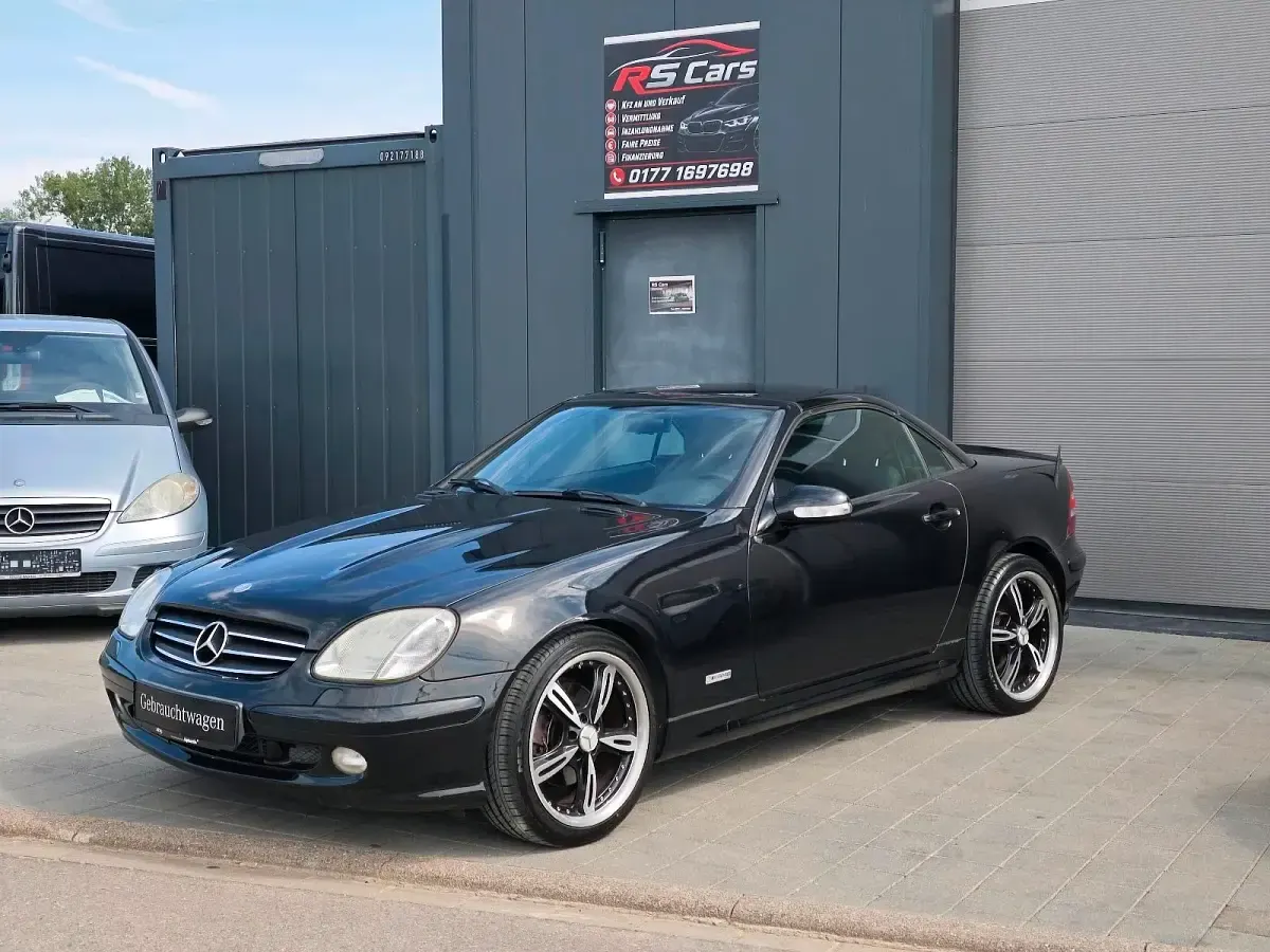 Gebraucht Mercedes SLK320 218 PS (160 kW) 2000 Schwarz Cabrio