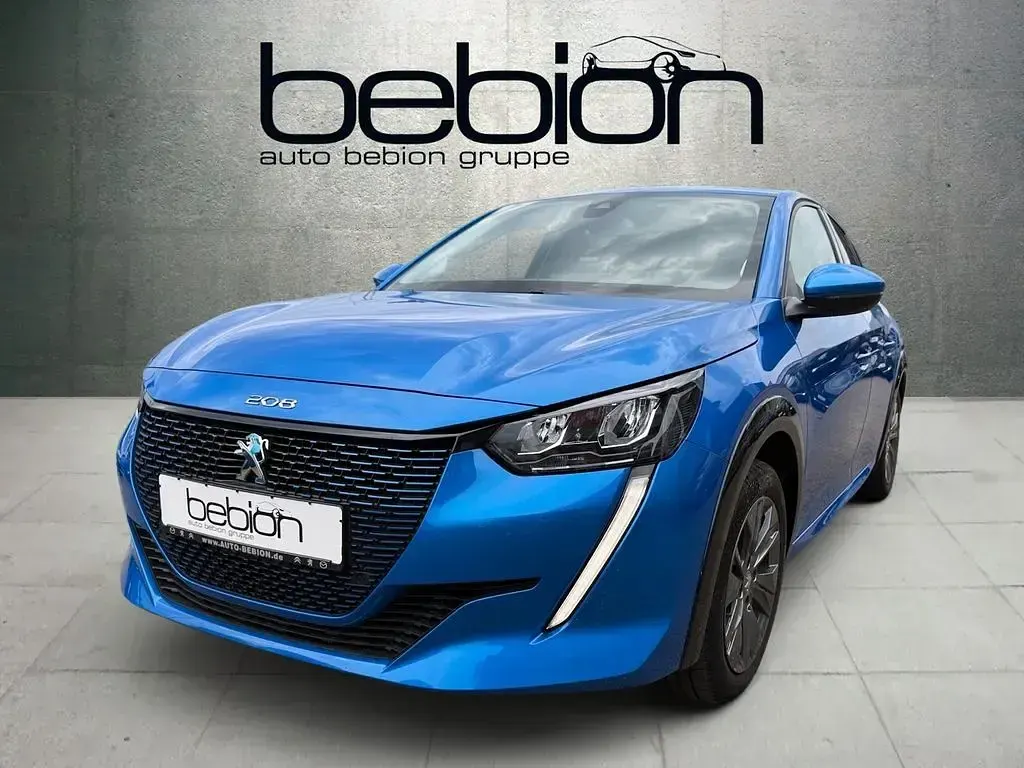 Gebraucht Peugeot e-208 Allure 100 kW (136 PS) 2021 Kleinwagen