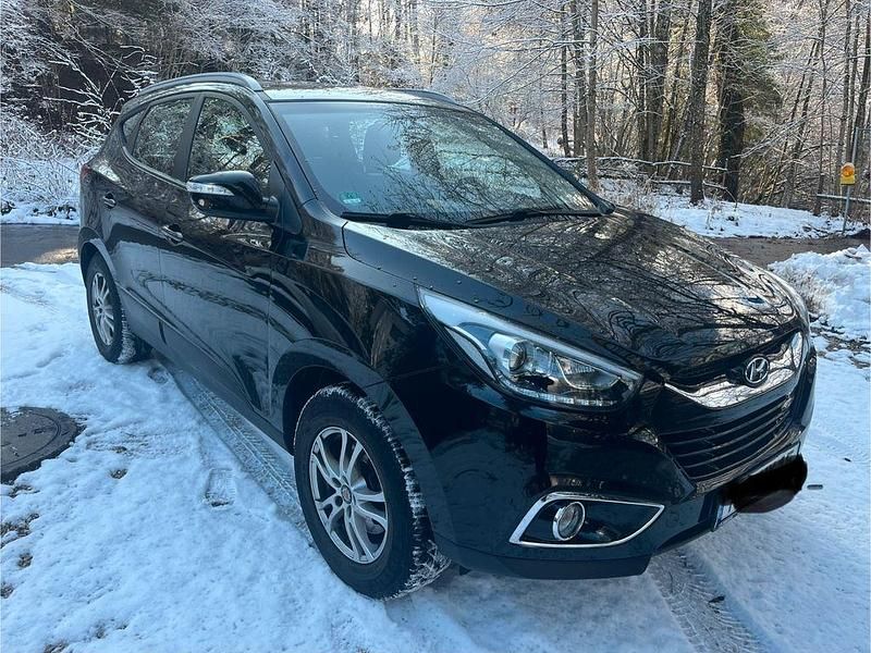Schwarz Gebraucht 2014 Hyundai ix35 SUV | 8.600 € (Guter Preis) - Bild 1/4