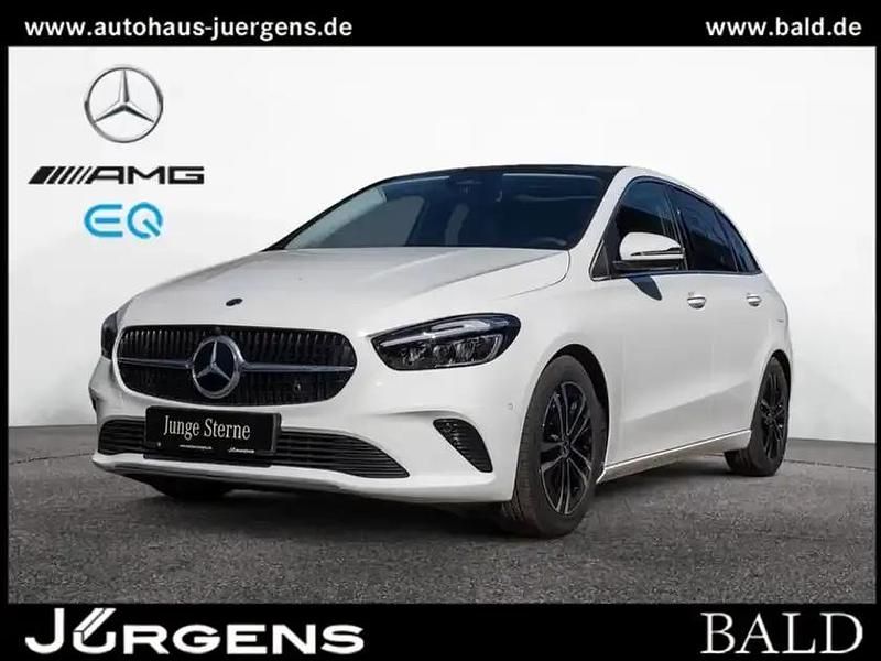 Gebraucht Mercedes B200 Progressive 163 PS (119 kW) 2025 Weiß polarweiß Van / Kleinbus
