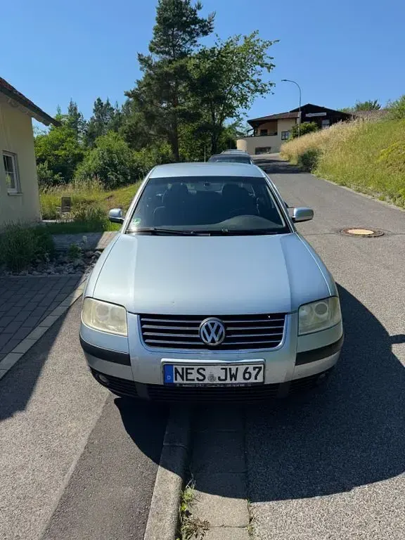 Gebraucht VW Passat 150 PS (110 kW) 2003 Silber Limousine