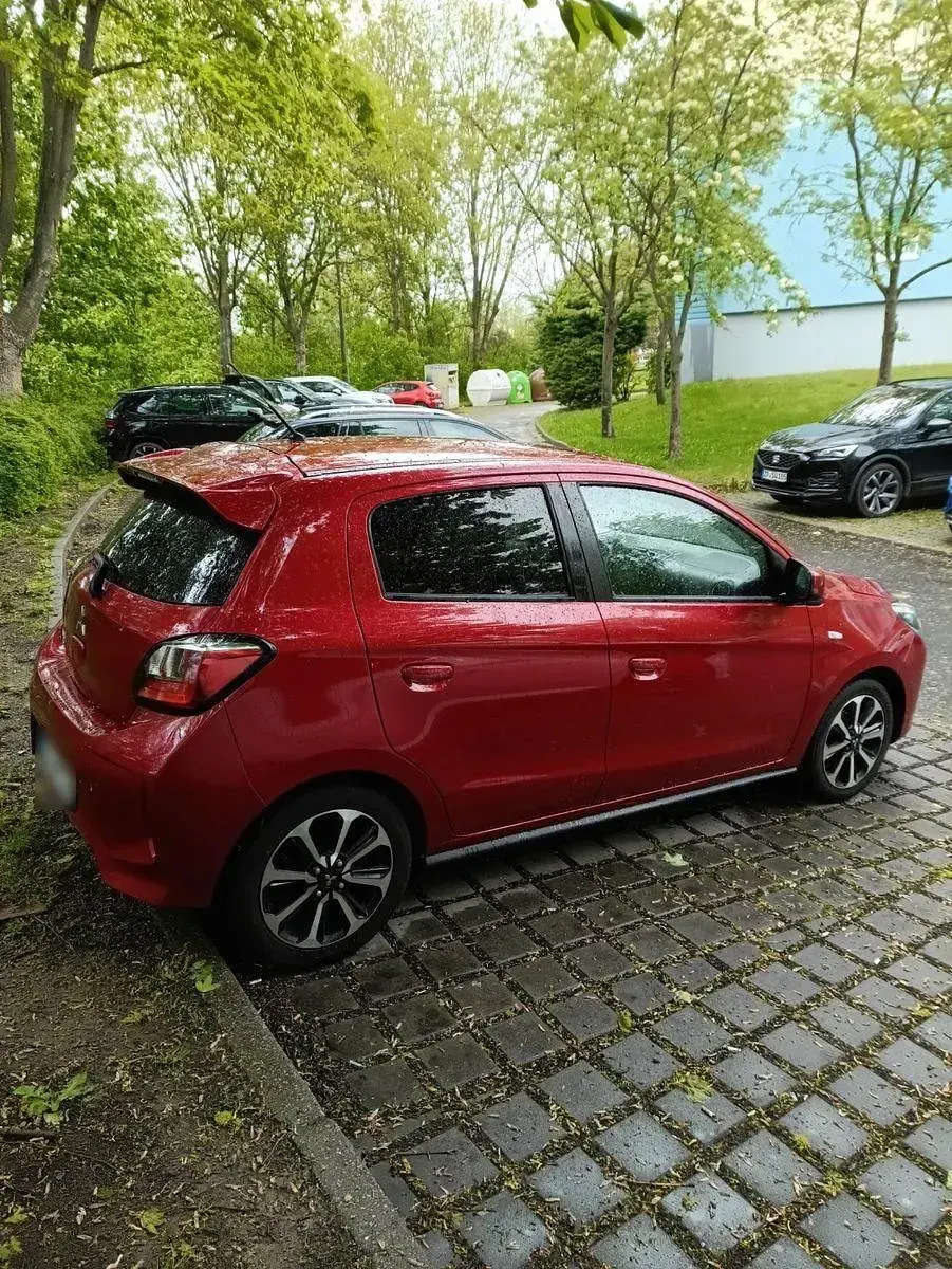 Gebraucht Mitsubishi Space Star Select+ 80 PS (58 kW) 2024 Rot Kleinwagen