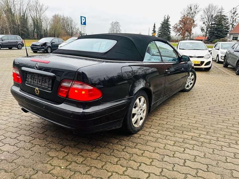 Gebraucht Mercedes CLK200 Avantgarde 136 PS (100 kW) 2000 Schwarz Cabrio