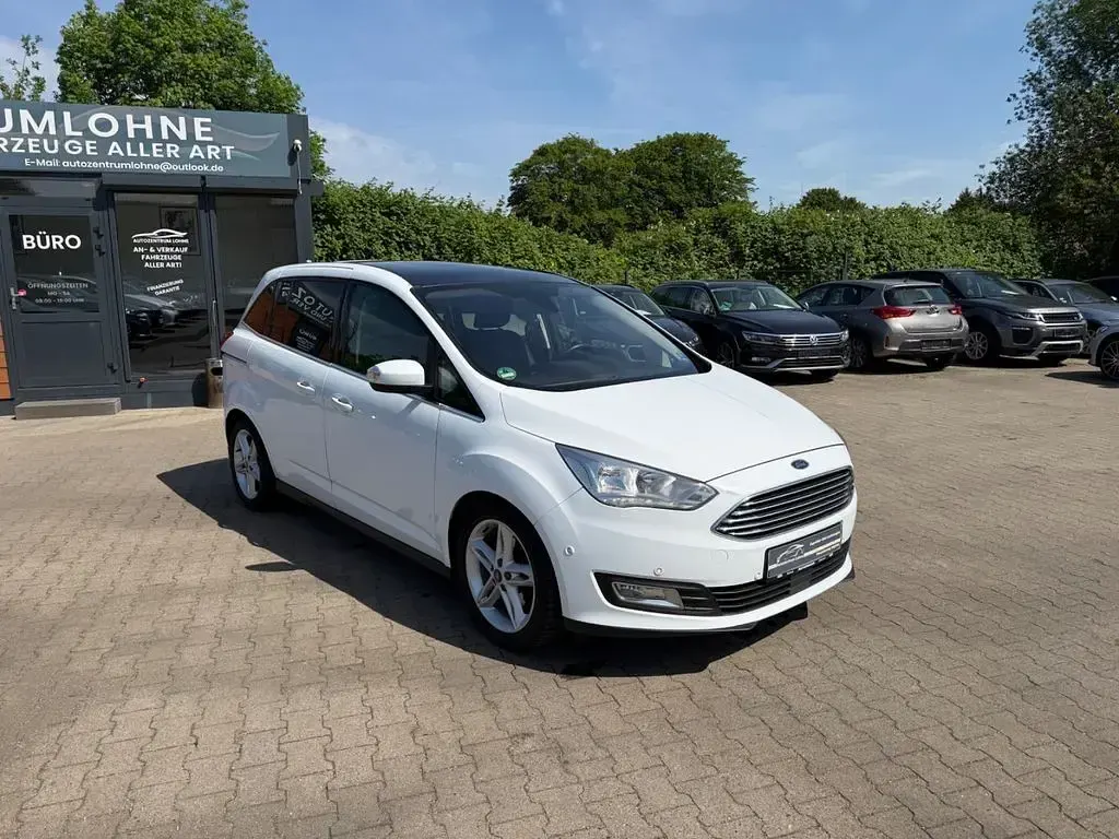 Używany Ford Grand C-Max Titanium 150 KM (110 kW) 2015 Biały Minivan