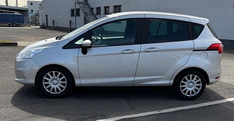Używany Ford B-MAX Trend 95 KM (69 kW) 2014 Srebrny Minivan