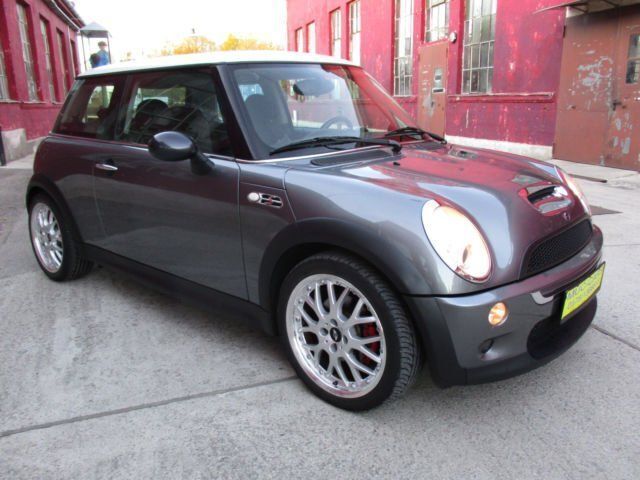 Gebraucht Mini Cooper S 170 PS (125 kW) 2005 Silber metallic Kleinwagen