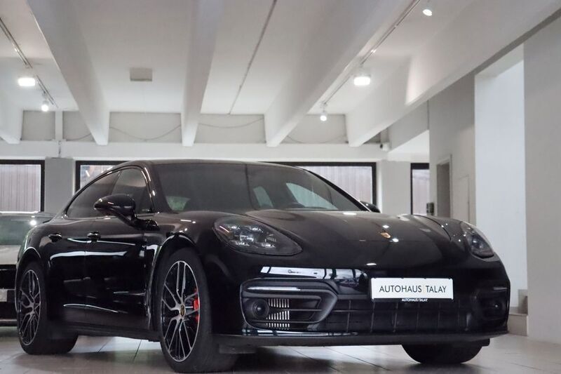 Tiefschwarz Gebraucht 2022 Porsche Panamera 4S Limousine | 102.880 € - Bild 1/4