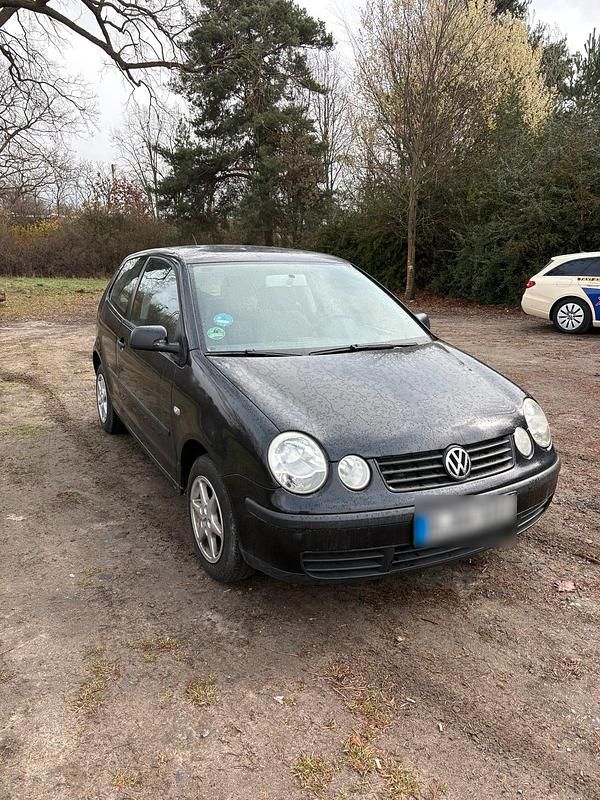 Gebraucht VW Polo 80 PS (58 kW) 2002 Schwarz Kleinwagen