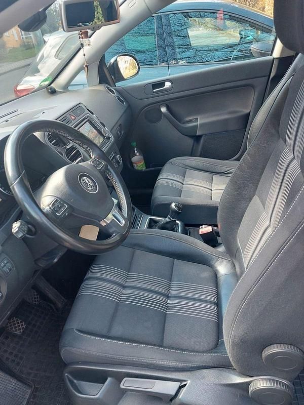 Gebraucht VW Golf VII 105 PS (77 kW) 2013 Silber Limousine