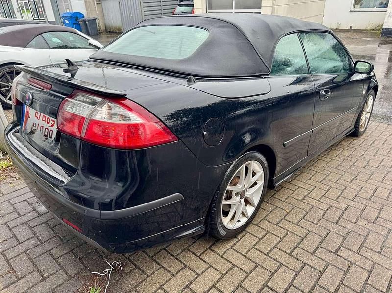 Gebraucht Saab 9-3 Cabriolet Aero 209 PS (153 kW) 2004 Schwarz Cabrio