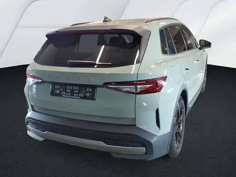 Gebraucht Skoda Elroq Tour 125 kW (170 PS) 2025 Timianogrün SUV