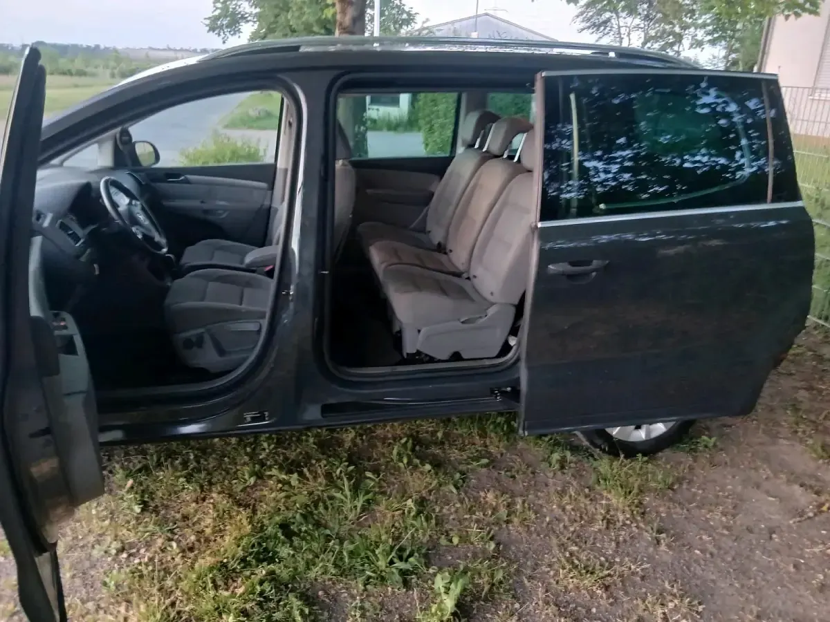 Gebraucht VW Sharan 150 PS (110 kW) 2011 Andere farben Van / Kleinbus