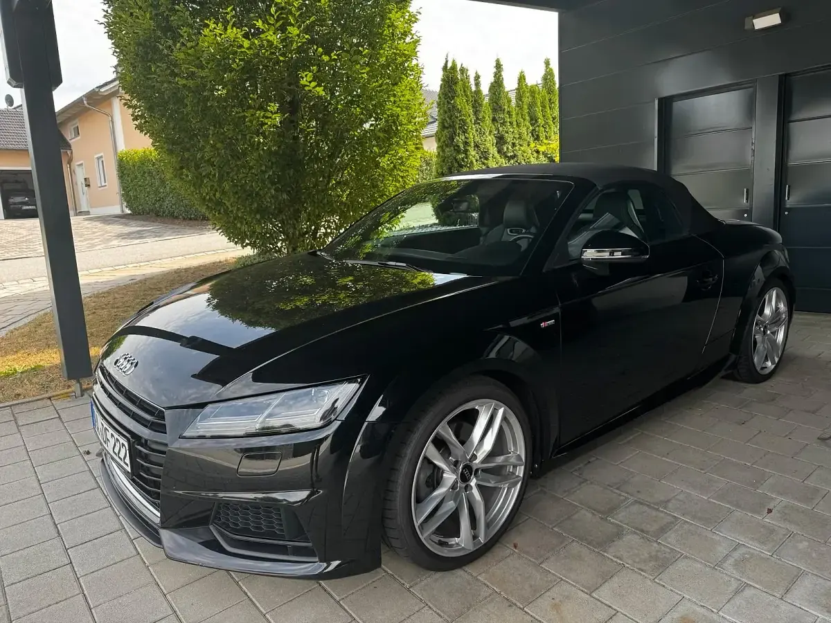 Gebraucht Audi TT Roadster Sport 230 PS (169 kW) 2015 Schwarz Cabrio